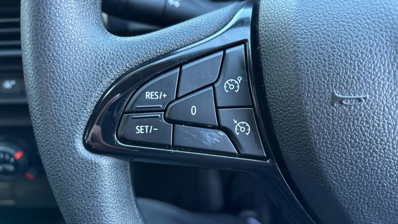 Dacia Sandero 1.0 TCe Essential 5dr Bi Fuel Hatchback